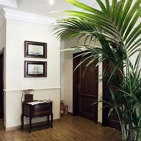 Boutique Hotel 2*